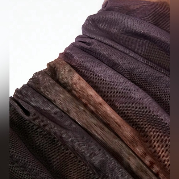 Women’s Brown Cream Long Sleeve Bodycon Ruched Dress Stretchy M Medium NEW - Picture 6 of 7